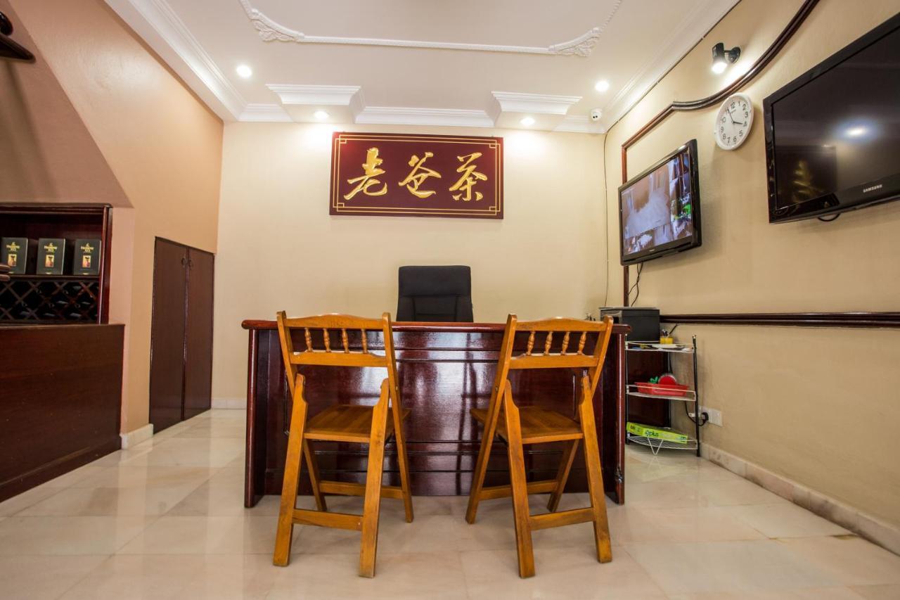 Concordia Inn George Town Bagian luar foto